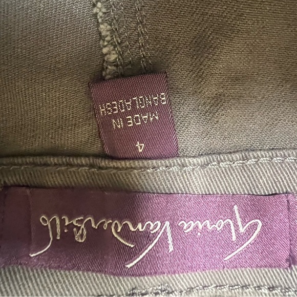 GLORIA VANDERBILT GRAY SIZE 4 AVERAGE STRAIGHT LEG JEAN. “AMANDA” 5 POCKETS - Picture 13 of 14